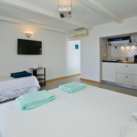 Rino Apartment ฮวาร์ ภายนอก รูปภาพ