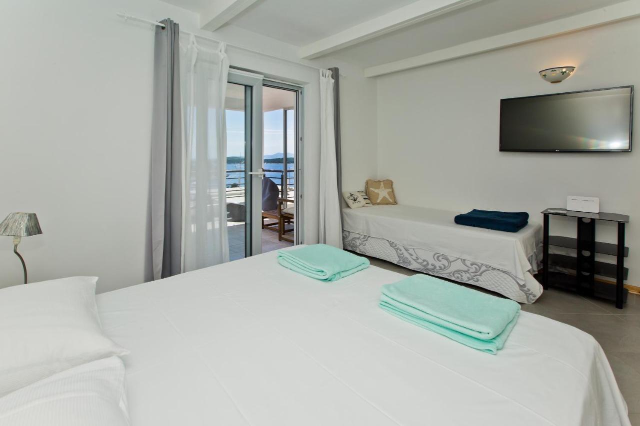 Rino Apartment ฮวาร์ ภายนอก รูปภาพ