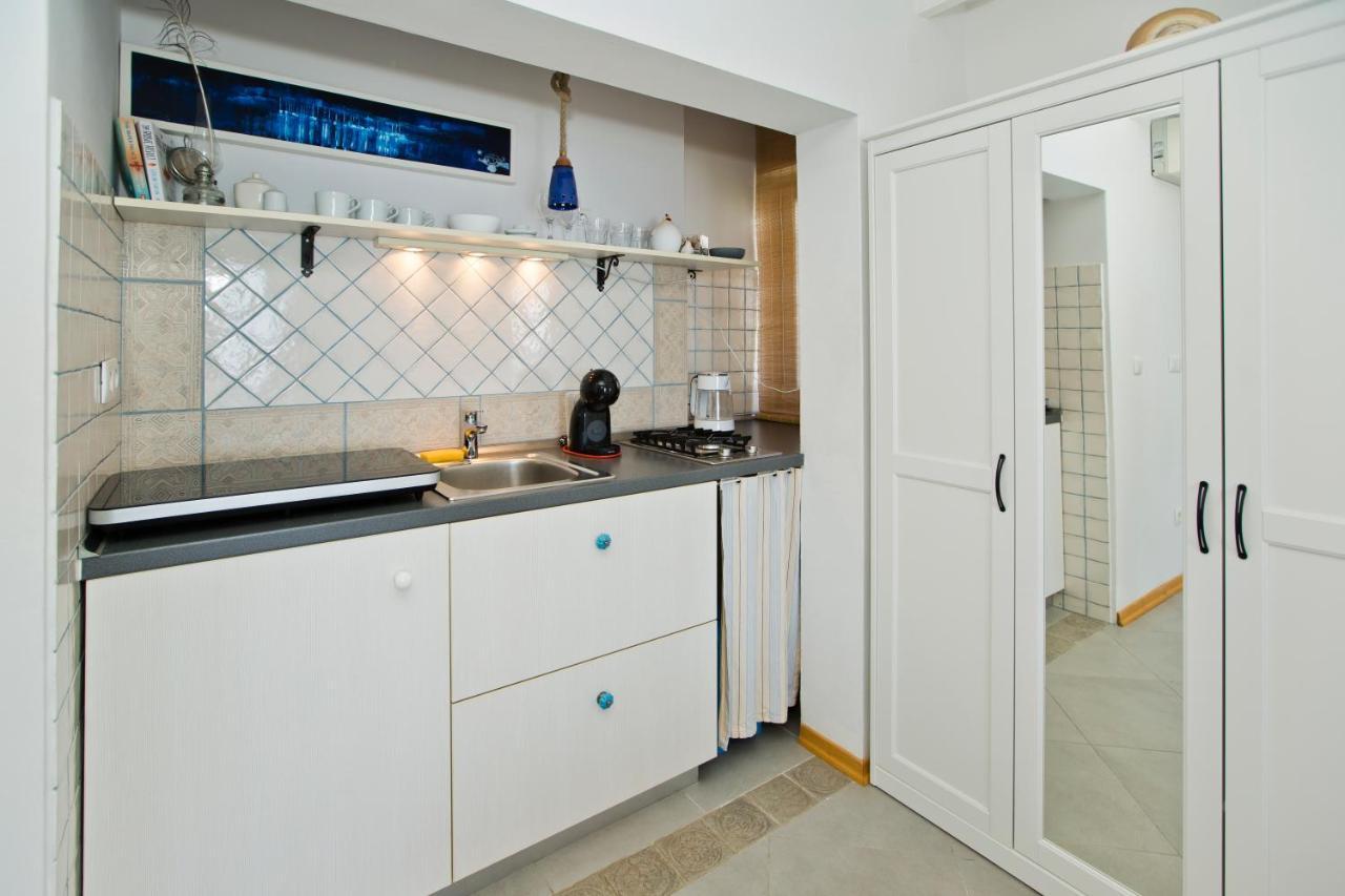 Rino Apartment ฮวาร์ ภายนอก รูปภาพ